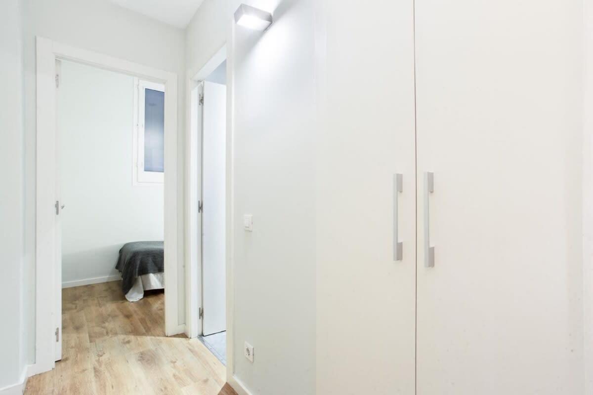 Bright And Modern 2bedroom In Ramblas 2 1a *
